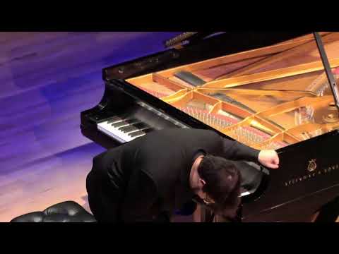 Charles Richard-Hamelin [Gilmore Rising Star]