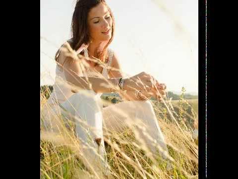 EA-INDIVIDUAL feat. Zdenka Predná