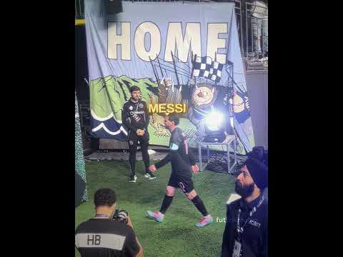 Ronaldo & Messi's Reaction To Each Other's Fans 😂☠️