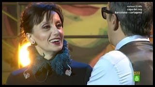 En el aire - Luz Casal canta a voz y piano su nuevo single