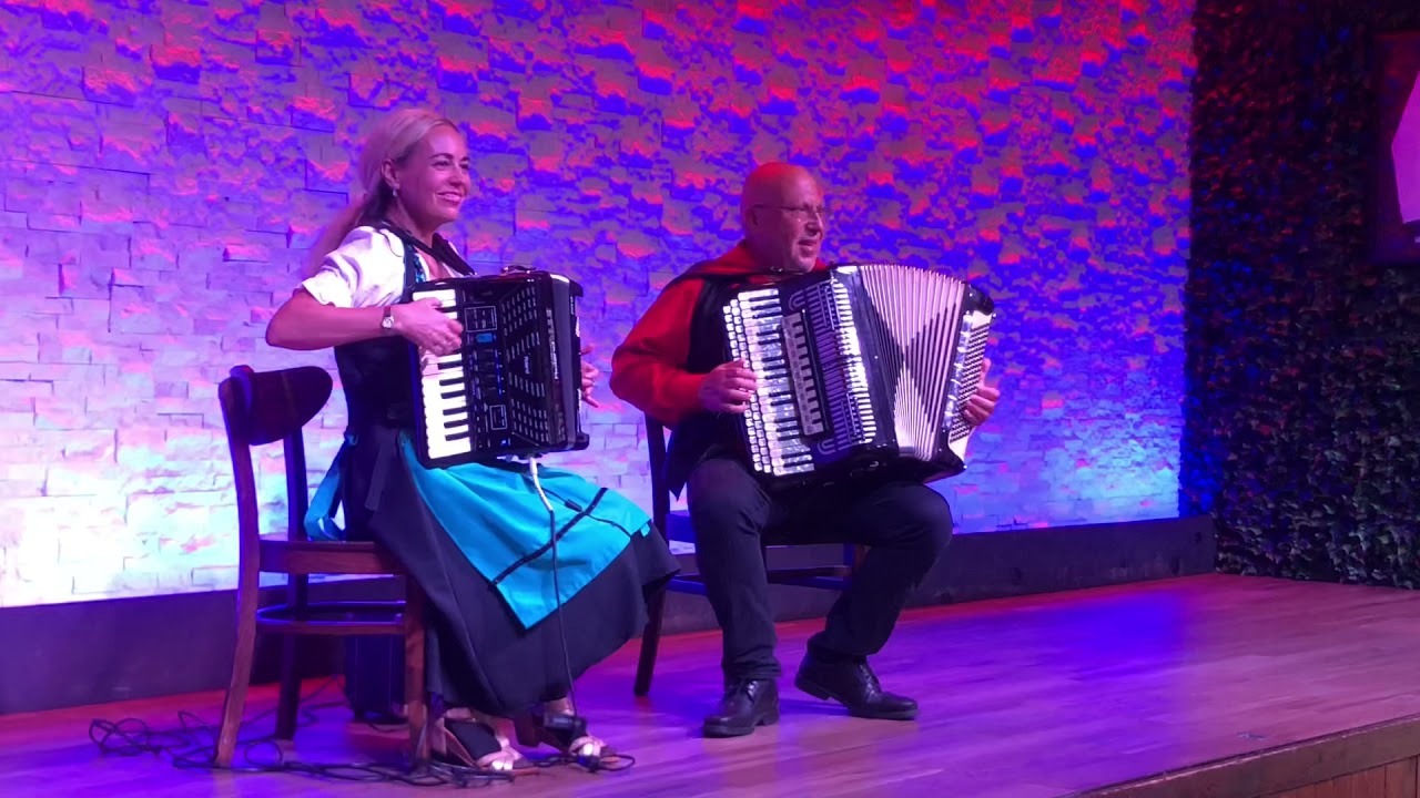 Promotional video thumbnail 19 for Dueling Accordions