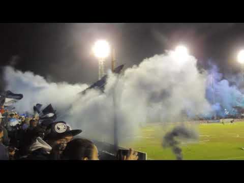 "los caudillos del parque vs Sarmiento (recibimiento al equipo) reducido 2019" Barra: Los Caudillos del Parque &bull; Club: Independiente Rivadavia