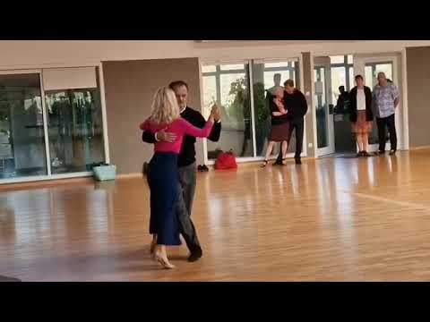 Tango lesson with Patricia Hilliges & Matteo Panero: Calesitas