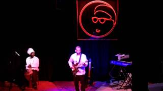 Skip McDonald  "Grinning In Your Face "  Live  !! Little Axe  1