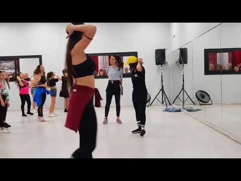 Vanessa Lacedonia Stage di Dembow