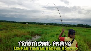 Download lagu TRADITIONAL FISHING AT THE RIGHT TIME THE TEGEK ROD VIBRATES GREATLY mp3
