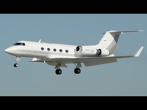 Classic Gulfstream III Landing At LGB (N467AM)