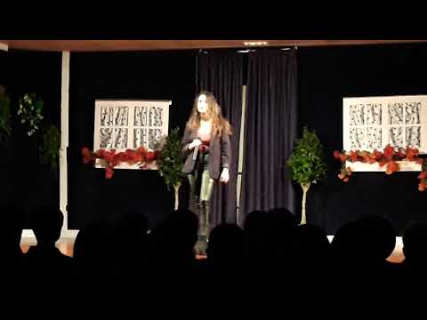 JUEVES - Lucía Samoelle (en gala solidaria axuda paramos)