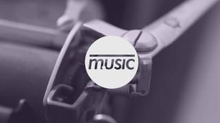 Kweku Collins - Vanilla Skies (ft. Taylor Bennet)