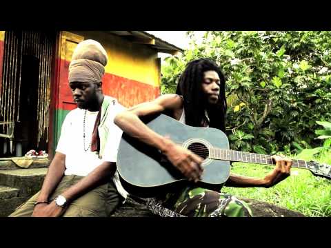 Aima Moses SilkAsara - "Rivernican Yard Style" -- AkaFree Diffusion