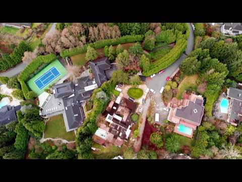 Arthur Erickson design at Cross Creek.