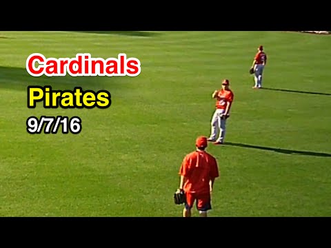 Game 101 of 2016: Seung-hwan Oh gives me a thumbs up after a nice catch during St Louis Cardinals BP