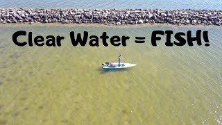 CLEAR water = LOTS of FISH! (Solo Skiff Galveston Bay Fishing)
