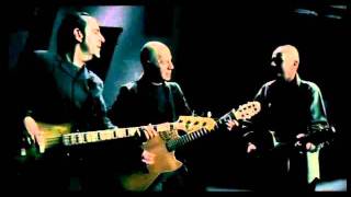 MFO--Tam Ortasındayım  ( facebook.com/fikirlerolumsuzdur )