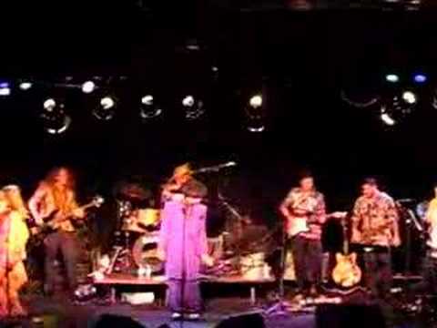 Kid Creole & the Coconuts live at Coach House