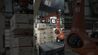 KUKA ROBOT #robot #robotics #robots #KUKA