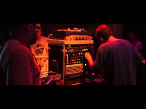 GRRRE DUB SESSION ROOTS COLLECTIVE MEET PRINCE JAMO & MURRAY MAN