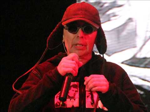 Indio Solari - La Pajarita Pechiblanca - Pajaritos, Bravos Muchachitos 2013