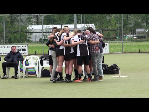 Kampioenswedstrijd Achilles 2 tegen Merwede op 13 mei 2017