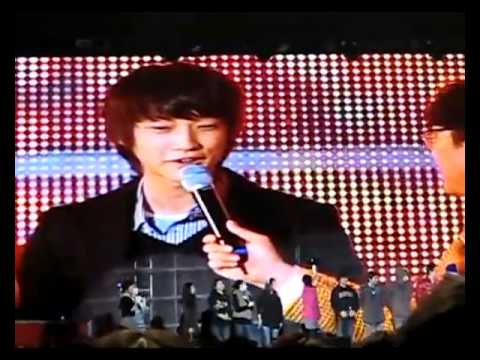 B1A4 - JinYoung At DJ DOC's Concert