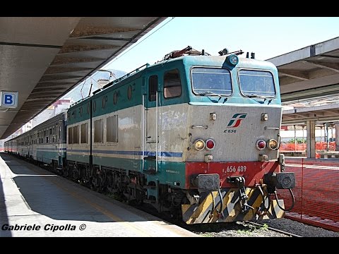 Treni a Palermo Centrale: IntercityNotte 1957 con E656.489 rientra al Deposito Locomotive!