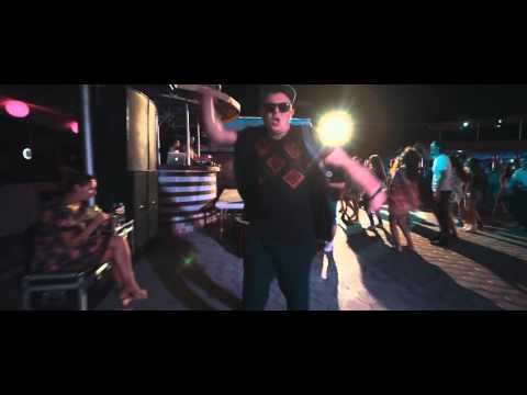 Kapushon feat  Victoria Beregoi  - Rap ca pe manele (Official Video)