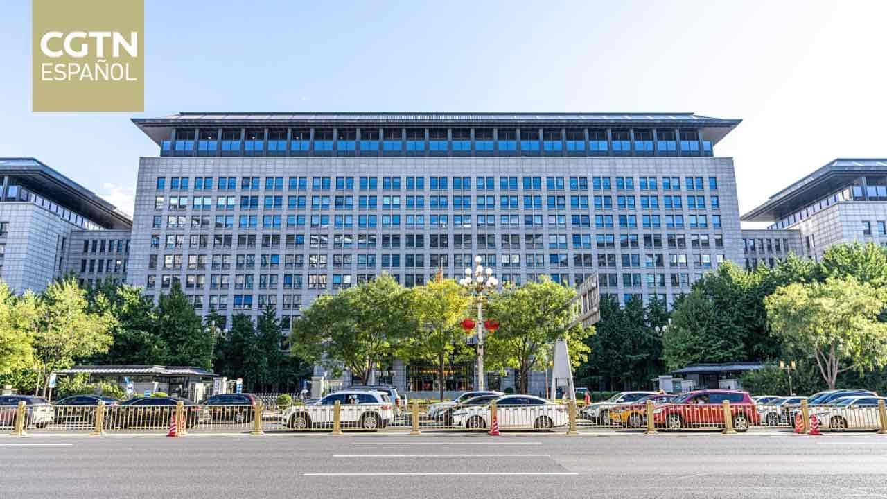 China toma medidas contra dos instituciones financieras de la Unión Europea