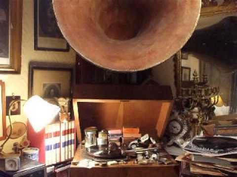 "Mausie" in German by Oskar Denes & Lizzi Wald-Muller Supervised by The Composer  R 1039