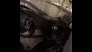 2003 Subaru Forester wiper linkage replacement