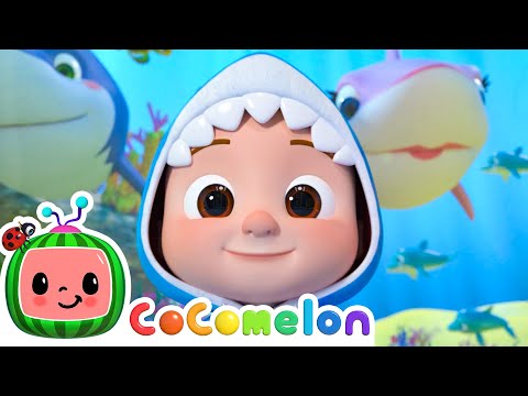 🦈 Baby Shark On A Deep Sea Submarine 🦈 | @CoComelon  | 🔤 Moonbug Subtitles 🔤