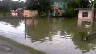 preview picture of video 'Inundacion de Tilapa a Cosver part2'