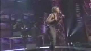 Mary J. Blige Be Without You (Live @ Radio Music Awards)