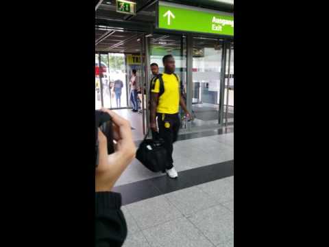 Borussia Dortmund auf dem Weg zum Trainingslager in Salzburg - 14.07.2016