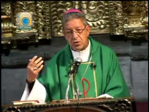 Homilía: Mons. Edmundo Abastoflor, Domingo 4 de agosto 2013 La Paz