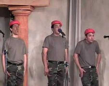 Ficos Show 2003 -  Chavez (Parte II)