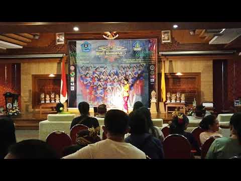 Dewi Sri by Komang Renita || Lomba Bali Kumara Gen 5