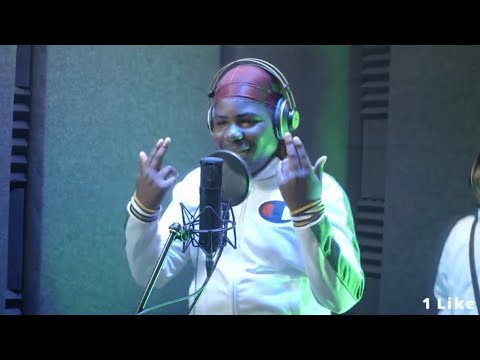 ICON 2-Black061 x Ynd Soulja (gruppe H) LYRICS