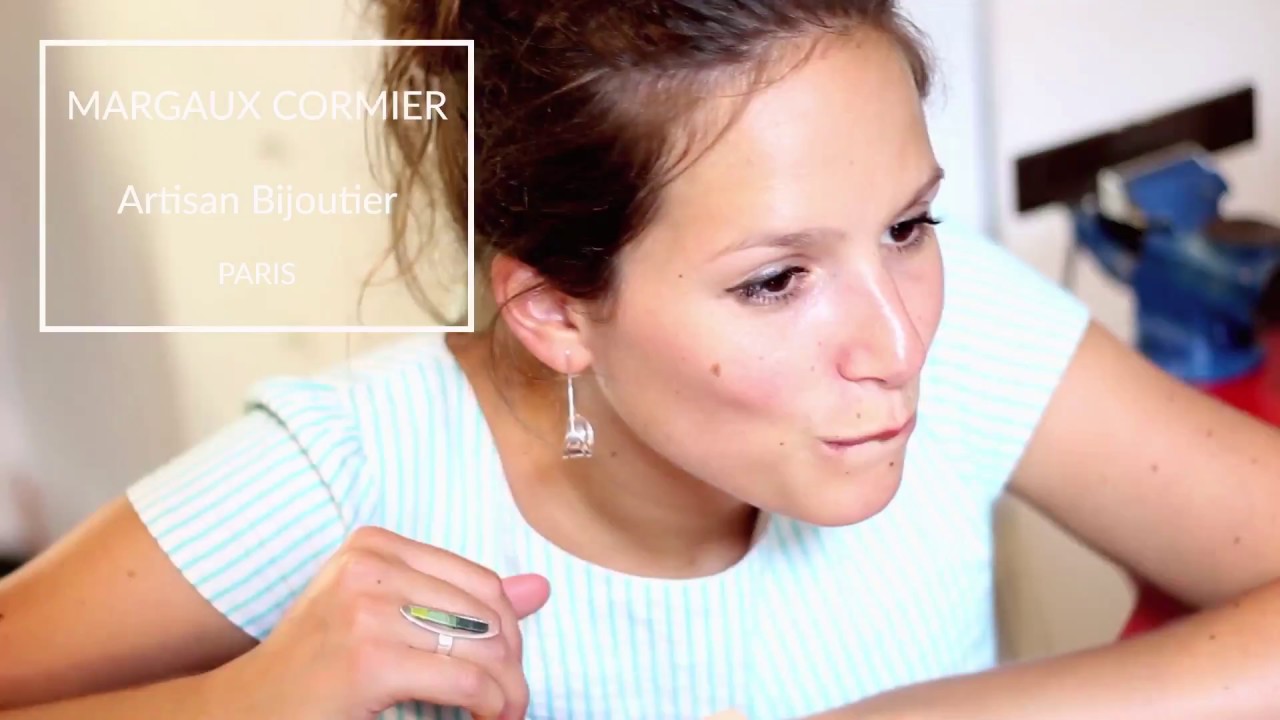 Fabriquez votre bague ou votre paire de boucles d'oreilles en argent texturé - Vidéo