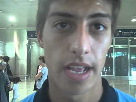 Emiliano Rigoni, después de su primer gol en Primera