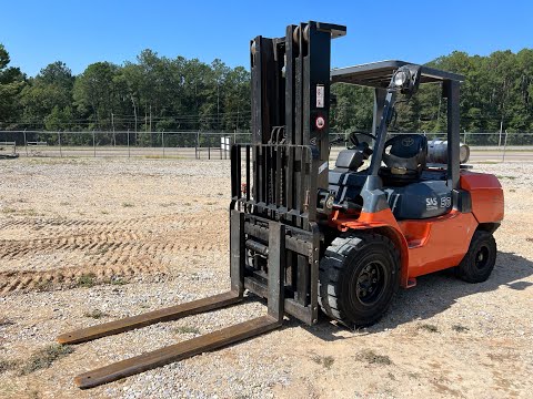 2001 Toyota 7FGAU50 LPG Pneumatic Tire Forklift SN60078 Lot#597