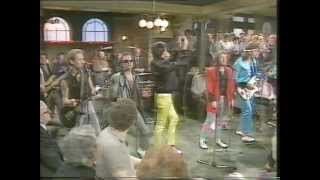 Showaddywaddy - Dancin&#39; Party/I Wonder Why/Hey Rock n Roll on The Knees Up plus play-out