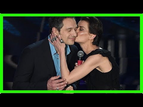 Sanremo 2018, Claudia Pandolfi e Claudio Santamaria omaggiano Francesco Nuti con “Sarà per te”