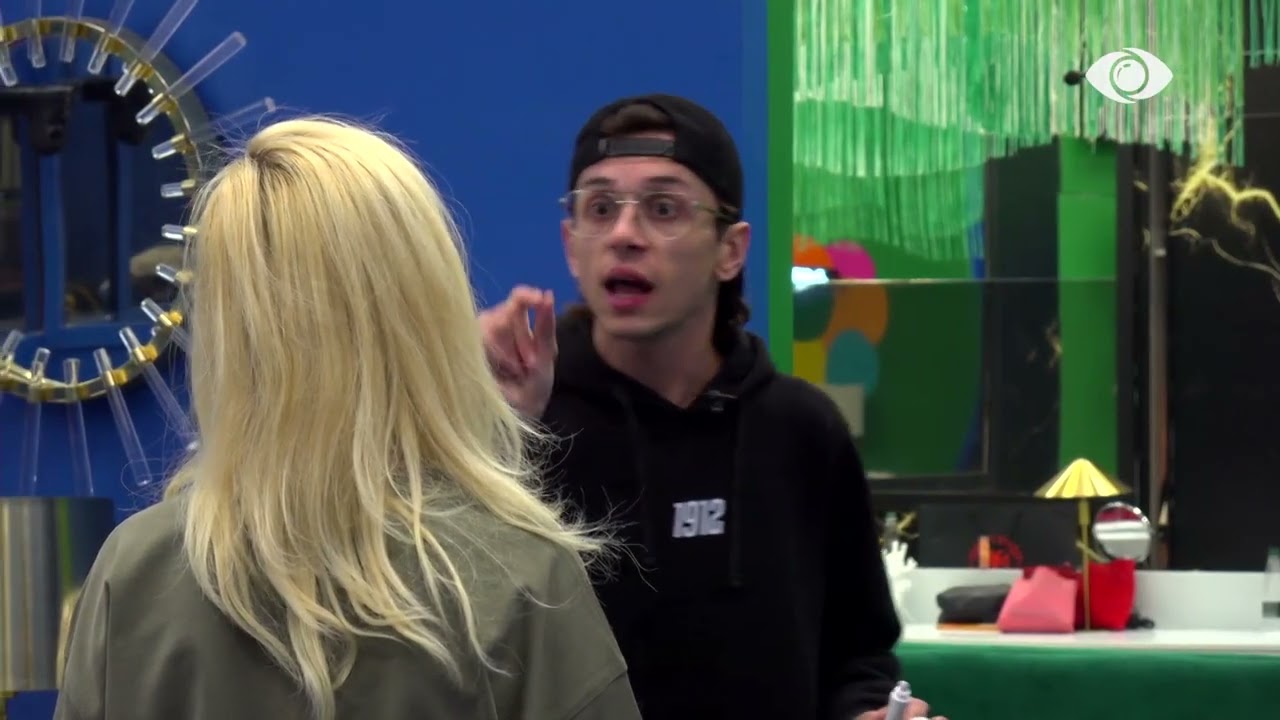 Nuk pres gjykime nga ti dhe Loredana/ Vserlo bisedon me Danjën