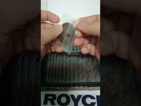Unboxing ROYCE PURE CHOCOLATE //ROYCE' #asmr #satisfyingsound
