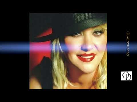 Güllü - Ödüm Kopuyor - Oyuncak Gibi - Kopamam Senden