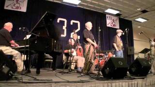 Grand Dominion Jazz Band  "All the Girls Go Crazy 'bout the Way I Walk"