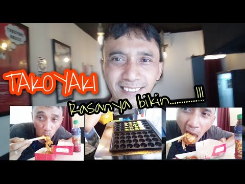 nyoba-makan-takoyaki-khas-jepang-ternyata-rasanya