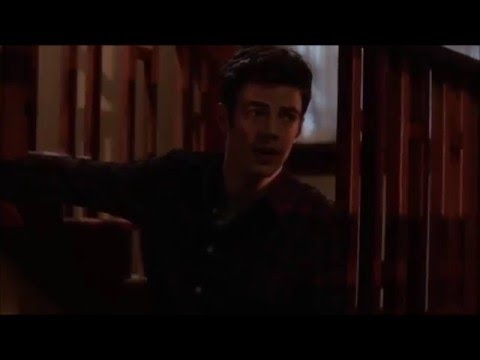 The Flash 2x15 | Barry tells Joe and Iris about Earth 2