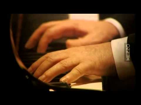 Beethoven Sonata N° 31   Daniel Barenboim