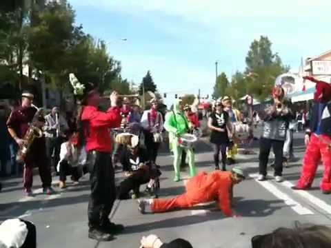 EE the magic circus band